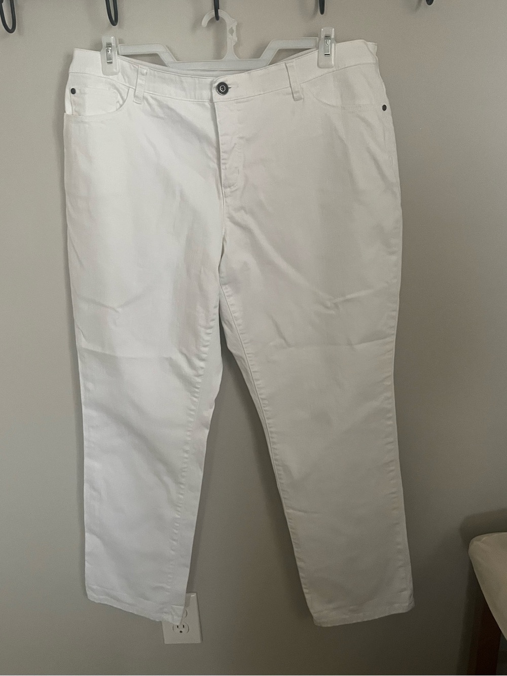 CJ Banks White Straight Leg Pants Plus Size 18W